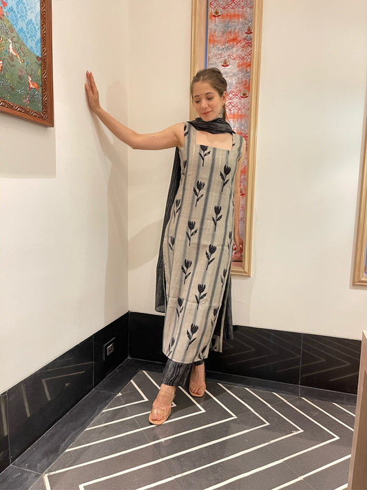 Erina grey kurta set